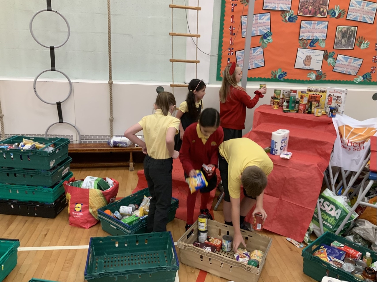 Roberts Primary School Harvest 2023